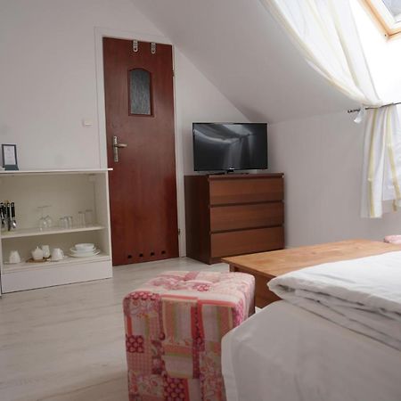 Iwona Pokoje Apartamenty Karwia Bagian luar foto