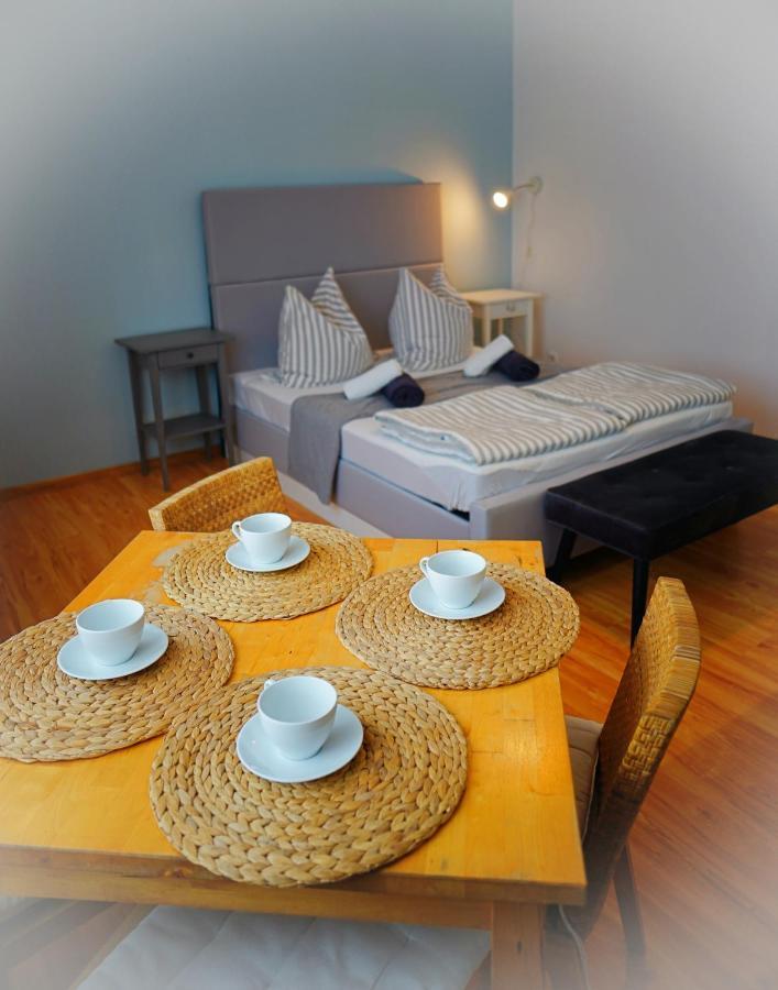 Iwona Pokoje Apartamenty Karwia Bagian luar foto