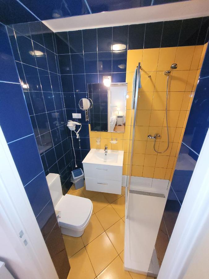 Iwona Pokoje Apartamenty Karwia Bagian luar foto