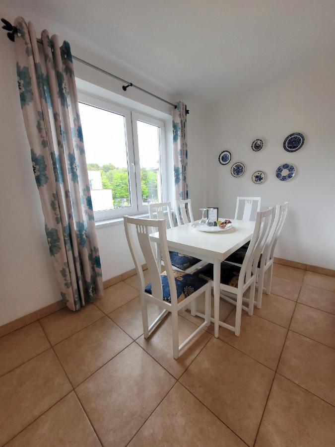 Iwona Pokoje Apartamenty Karwia Bagian luar foto
